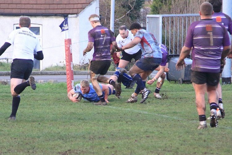 titans-impress-with-huge-win-over-leicester-lions