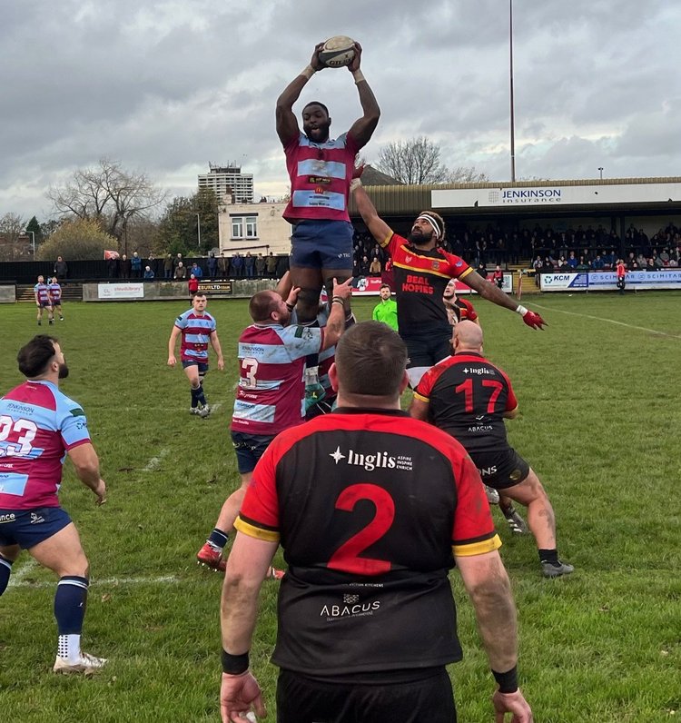 titans-28-hull-9